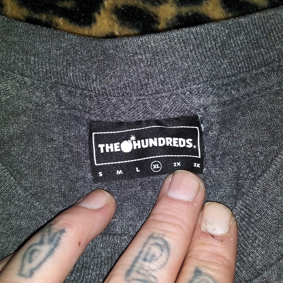 The Hundreds logo Tee-Shirt (Mens XL) - Picture 2 of 3